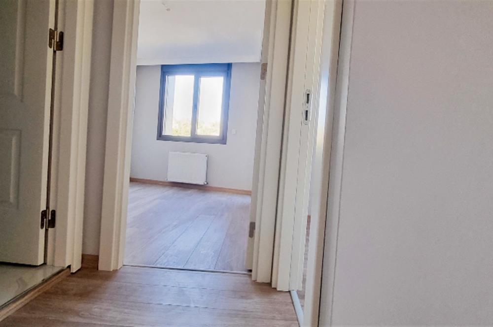 Maltepe Küçükyalıda 2+1 Ara Kat Satılık Sıfır Daire