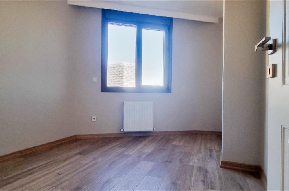 Maltepe Küçükyalıda 2+1 Ara Kat Satılık Sıfır Daire