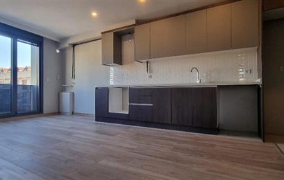 Maltepe Küçükyalıda 2+1 Ara Kat Satılık Sıfır Daire