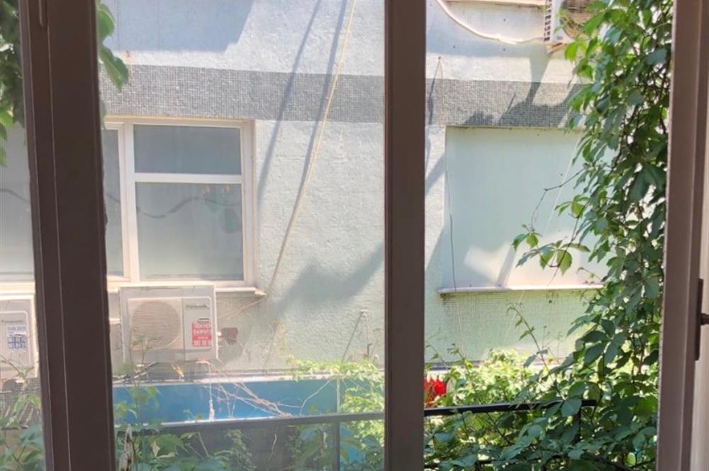 Kadıköy Merkezde Masrafsız 85m2 net 3+1 Daire