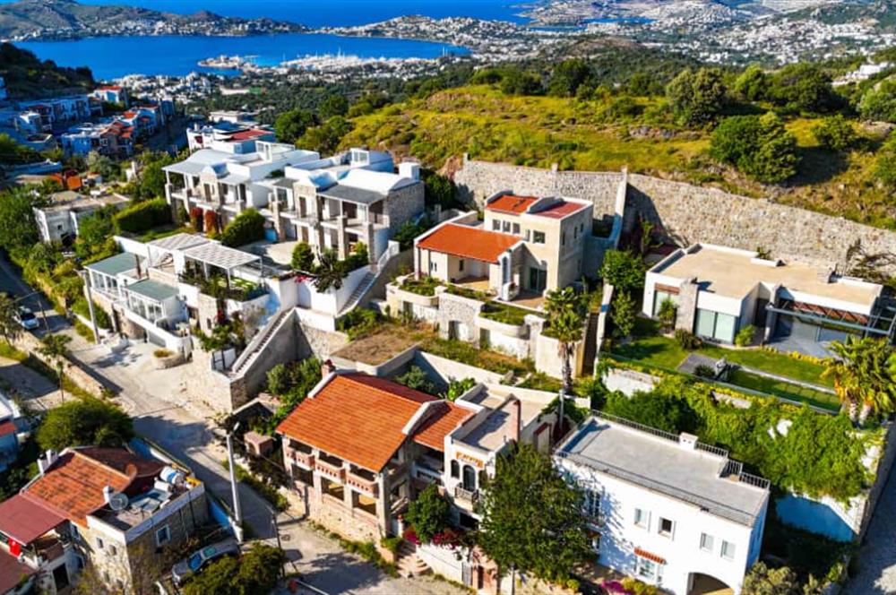 Bodrum Yalıkavak Geriş Deniz Manzaralı Satılık Müstakil Villa