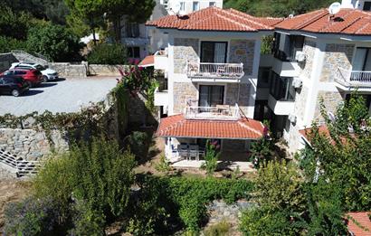 Datça Burgaz Yolu | Satılık 3+1 Geniş Bahçeli Daire