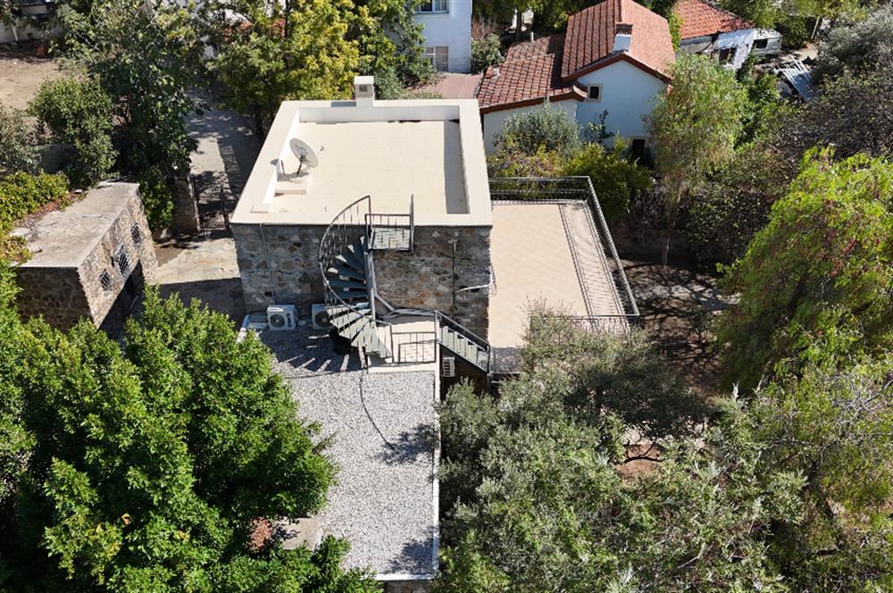 Yalıkavak Gökçebel’de 19. Yüzyıl Orjinal Taş Mimarisine Sahip Müstakil Taş Villa ve Arsası