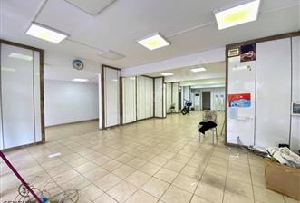 Çaybaşı'nda İşlek Cadde Üzeri 260 m² Dükkan