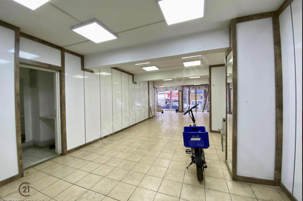 Çaybaşı'nda İşlek Cadde Üzeri 260 m² Dükkan
