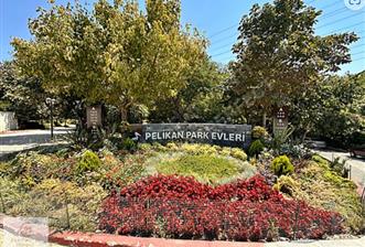 Zekeriyaköy Pelikan Park Evlerinde 4+1 -BOŞ- Daire KAÇIRMAYIN