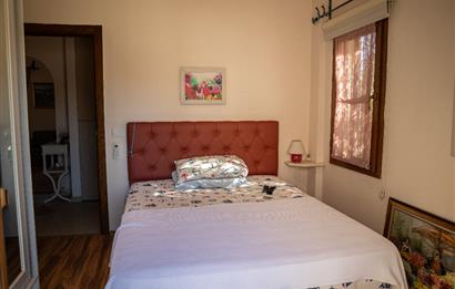 Bodrum Eskiçeşme'de Havuzlu Butik Sitede, Oasis Avm'ye ve Marketlere Yürüme Mesafesinde 2+1