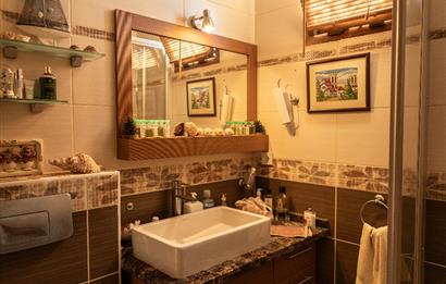 Bodrum Eskiçeşme'de Havuzlu Butik Sitede, Oasis Avm'ye ve Marketlere Yürüme Mesafesinde 2+1