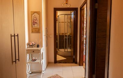 Bodrum Eskiçeşme'de Havuzlu Butik Sitede, Oasis Avm'ye ve Marketlere Yürüme Mesafesinde 2+1