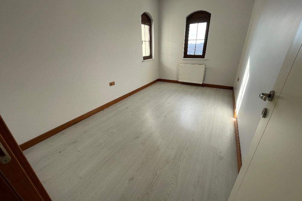 KUZEYKENT MERKEZ PANORAMİK VADİ MANZARALI MİGROS YANI 7.KAT 3+1