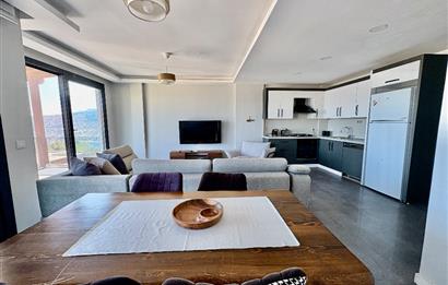 Panoramik Deniz Manzaralı Eşyalı 3 Odalı Daire