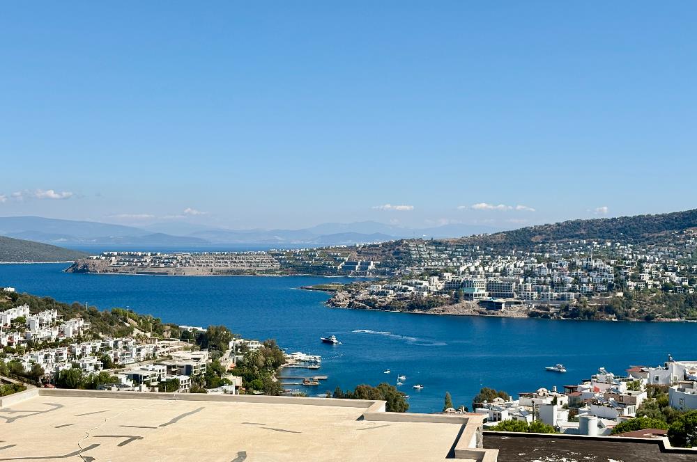 Panoramik Deniz Manzaralı Eşyalı 3 Odalı Daire