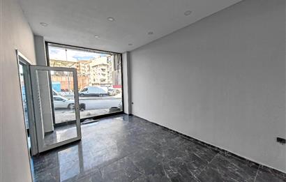 Sefaköy'de Kiralık Cadde Üzeri Kiralık Dükkan 