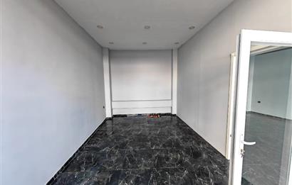 Sefaköy'de Kiralık Cadde Üzeri Kiralık Dükkan 
