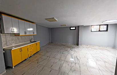Sefaköy'de Kiralık Cadde Üzeri Kiralık Dükkan 