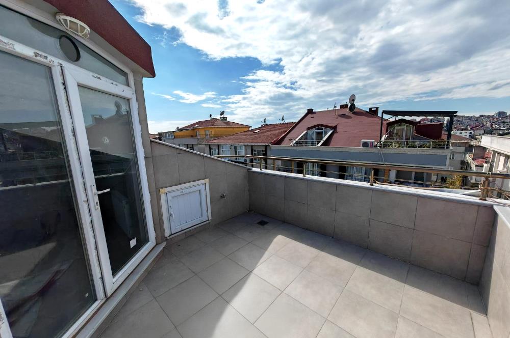 Şirinevler'de Satılık 4+1 Dubleks Daire 