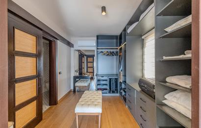 Yalıkavak'ta Deniz Manzaralı 6+2 Özel Havuzlu Villa