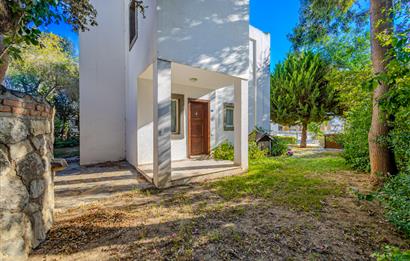 Gümüşlükte Acil Satılık Müstakil Villa