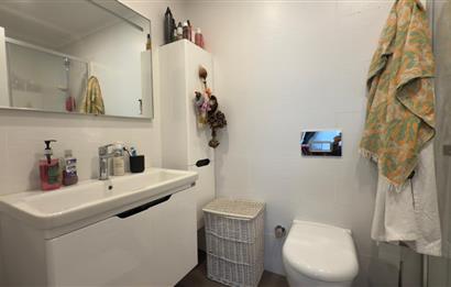 Zekeriyaköy'de Butik Sitede Dekorasyonlu Satılık İkiz villa