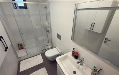 Zekeriyaköy'de Butik Sitede Dekorasyonlu Satılık İkiz villa