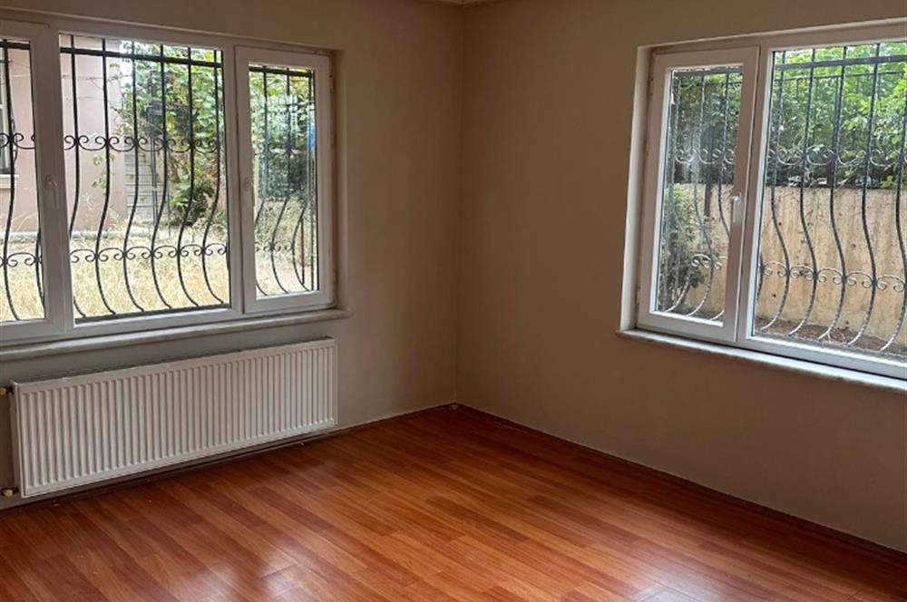 ÜMRANİYE ÇAMLIK ASYA ÇAMLIK EVLERİNDE SATILIK 2+1 DAİRE