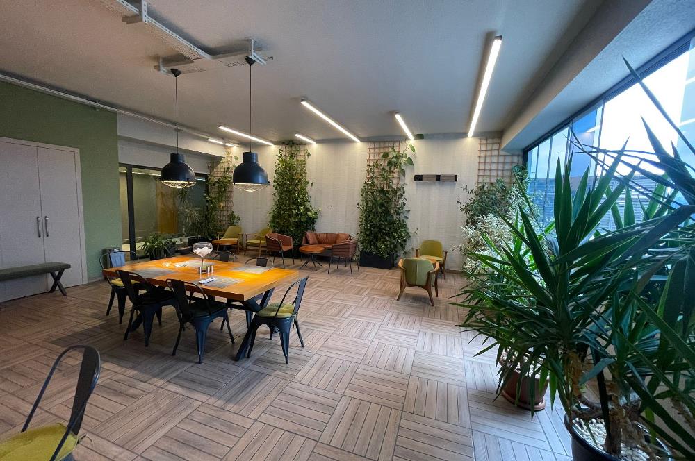 C21 BAL'DAN HALKALI'DA //CAPİTOL TOWER'DA SATILIK OFİS KATI