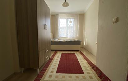 CENTURY 21'DEN ÜNİVERSİTEYE YÜRÜME MESAFESİNDE EŞYALI 2+0 DAİRE!