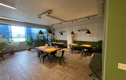 C21 BAL'DAN HALKALI'DA //CAPİTOL TOWER'DA SATILIK OFİS KATI