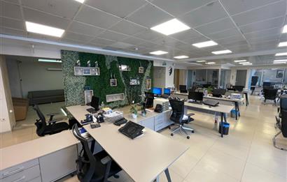 C21 BAL'DAN HALKALI'DA //CAPİTOL TOWER'DA SATILIK OFİS KATI
