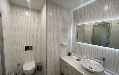 C21 BAL'DAN HALKALI'DA //CAPİTOL TOWER'DA SATILIK OFİS KATI