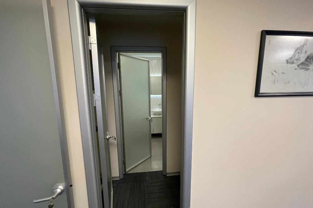 C21 BAL'DAN HALKALI'DA //CAPİTOL TOWER'DA SATILIK OFİS KATI