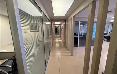 C21 BAL'DAN HALKALI'DA //CAPİTOL TOWER'DA SATILIK OFİS KATI