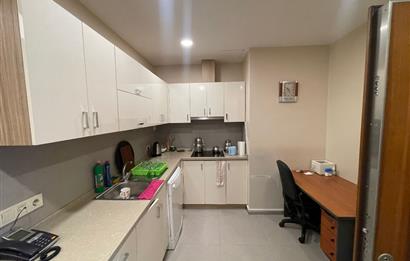 C21 BAL'DAN HALKALI'DA //CAPİTOL TOWER'DA SATILIK OFİS KATI
