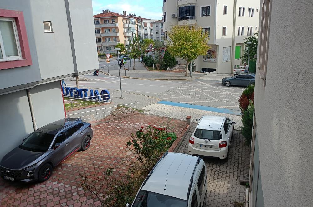 CENTURY 21 BAL GAYRİMENKUL'DEN ASUVA PARK YAKINI  AVM ADLİYE VE ŞEHİR HASTANESİNE OLDUKÇA YAKIN FERAH ÇİFT BALKONLU 3+1 