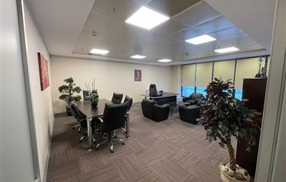 C21 BAL'DAN HALKALI'DA //CAPİTOL TOWER'DA SATILIK OFİS KATI