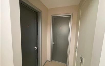 C21 BAL'DAN HALKALI'DA //CAPİTOL TOWER'DA SATILIK OFİS KATI