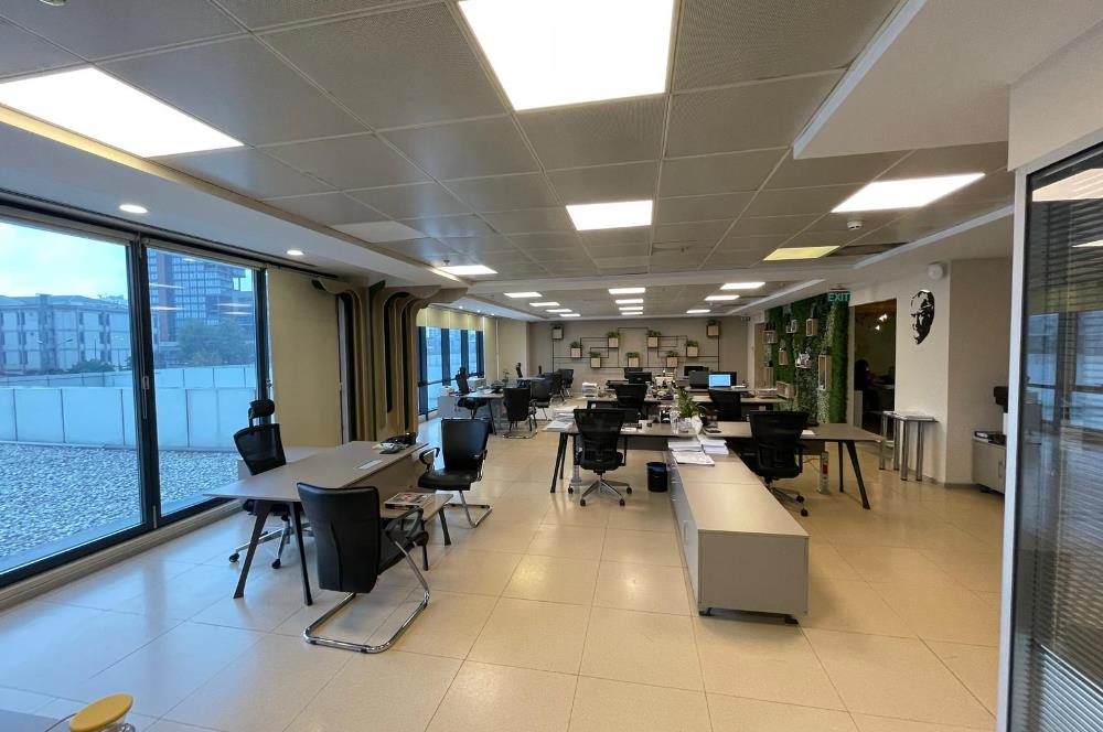 C21 BAL'DAN HALKALI'DA //CAPİTOL TOWER'DA SATILIK OFİS KATI