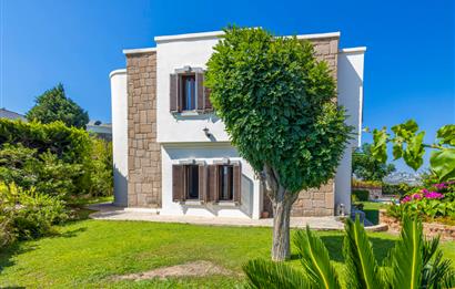 BİTEZ DORİA EVLERİN'DE SATILIK 3+1 HAVUZLU MÜSTAKİL VİLLA