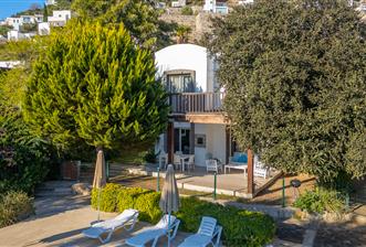 Gümüşlükte Acil Satılık Müstakil Villa