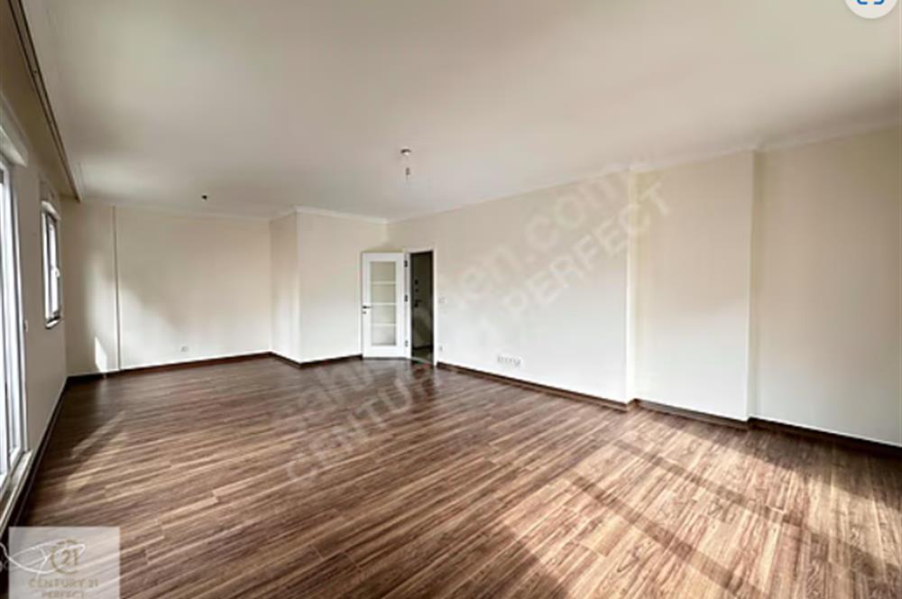 ERENKÖYDE YENİ BİNADA GENİŞ SALONLU SATILIK 2+1