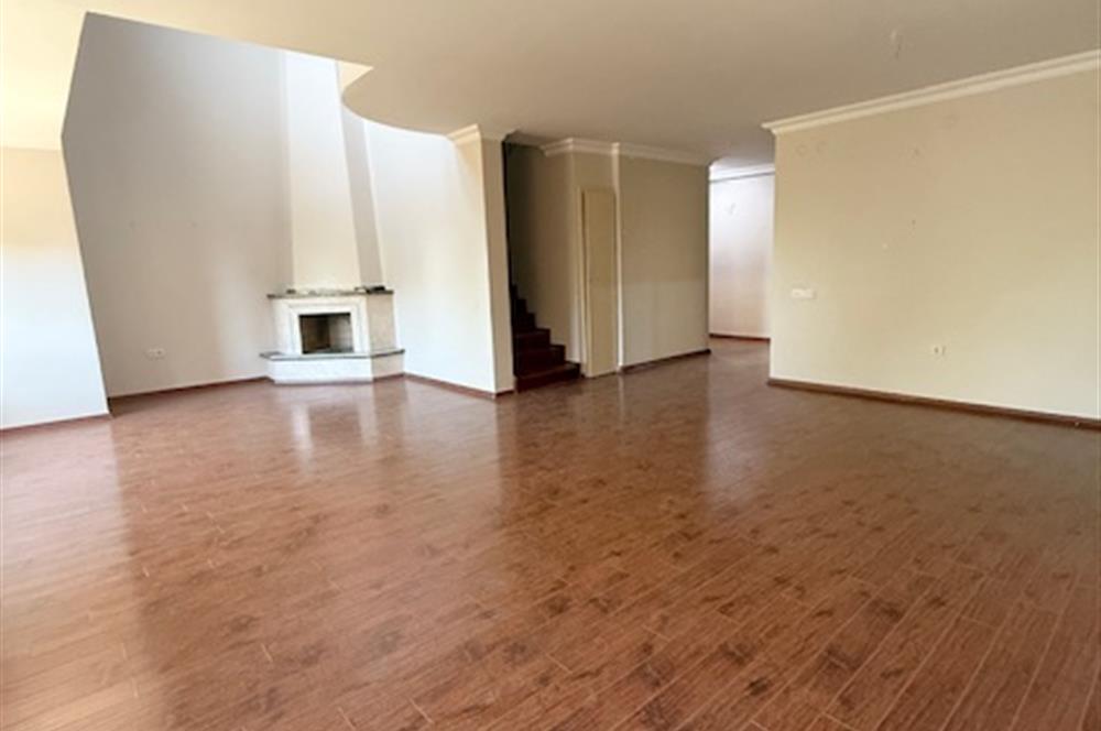 ANGORA EVLERİ'NDE MUHTEŞEM MANZARALI KİRALIK BAHÇE DUBLEKS DAİRE