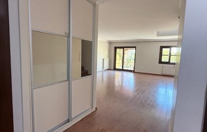 ANGORA EVLERİ'NDE MUHTEŞEM MANZARALI KİRALIK BAHÇE DUBLEKS DAİRE