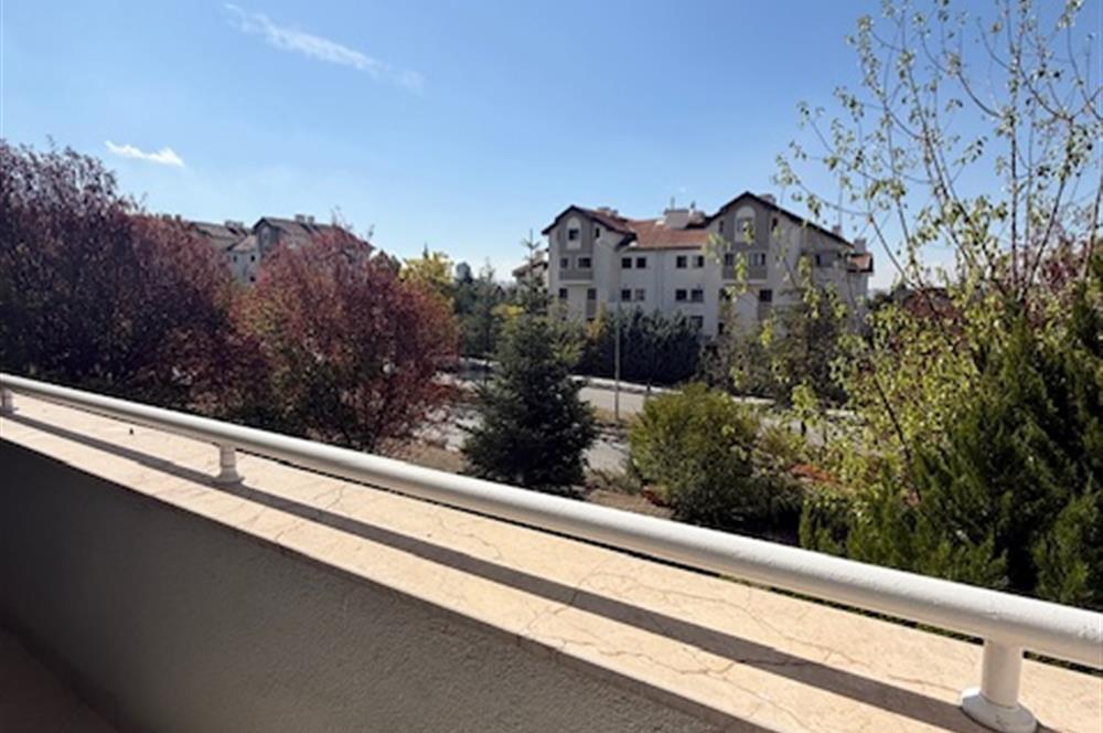 ANGORA EVLERİ'NDE MUHTEŞEM MANZARALI KİRALIK BAHÇE DUBLEKS DAİRE