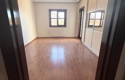 ANGORA EVLERİ'NDE MUHTEŞEM MANZARALI KİRALIK BAHÇE DUBLEKS DAİRE