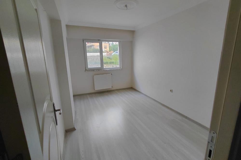 BAHÇECİK MERKEZ LOKASYONLU KİRALIK 3+1 KİRALI DAİRE