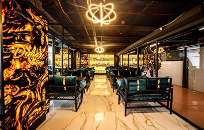 VENEZİA OUTLET AVM DE , İŞLEK ALANDA DEVREN KİRALIK CAFE