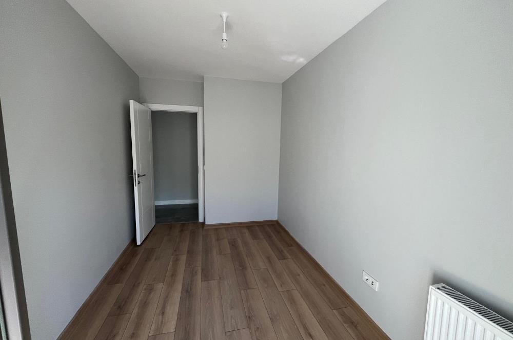 SERHAT PALUT DAN SİLTAŞ PANORAMA DA PEYZAJ CEPHE SATILIK 2+1 EV