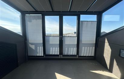 CENTURY21 GERÇEK'TEN KEMER ROOF 1'DE KEYİFLİ 3+1 ÇATI DUBLEKS