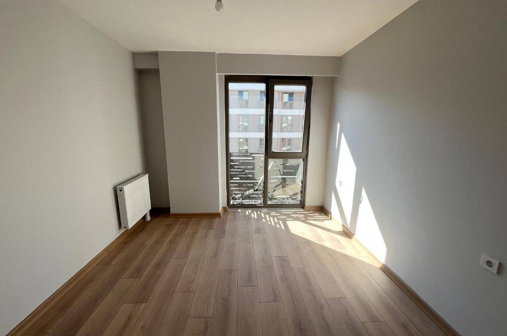 SERHAT PALUT DAN SİLTAŞ PANORAMA DA PEYZAJ CEPHE SATILIK 2+1 EV