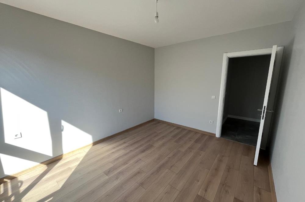 SERHAT PALUT DAN SİLTAŞ PANORAMA DA PEYZAJ CEPHE SATILIK 2+1 EV